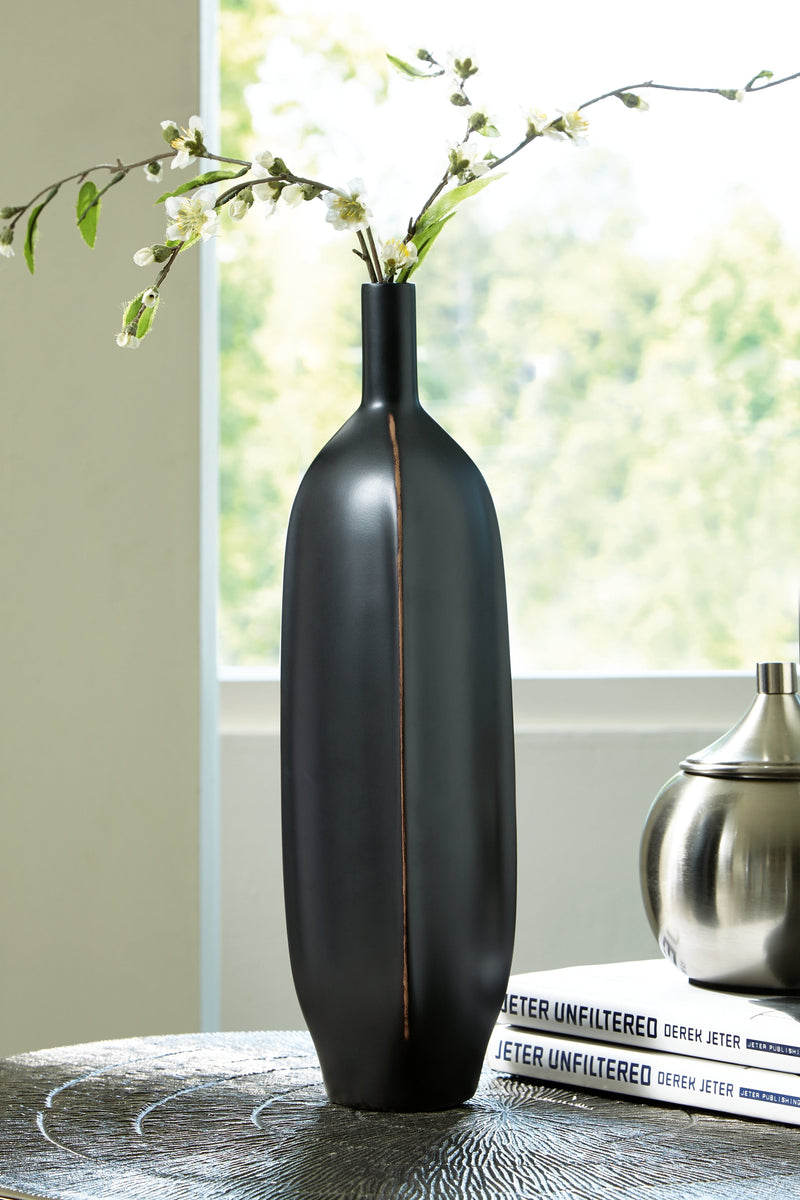 Rhaveney Vase (Set of 3) - DMV FurnitureVase