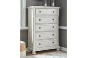 Robbinsdale Antique White Chest of Drawers - DMV FurnitureChest