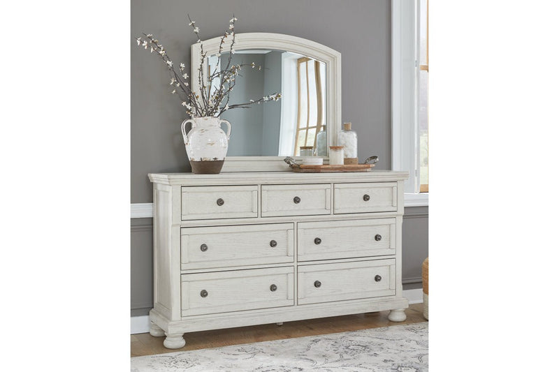 Robbinsdale Antique White Sleigh Bedroom Set - DMV FurnitureBedroom Set