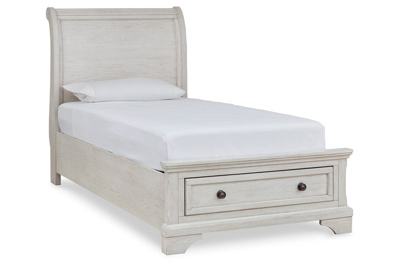 Robbinsdale Antique White Sleigh Storage Bedroom Set - DMV FurnitureYouth Bedroom Set