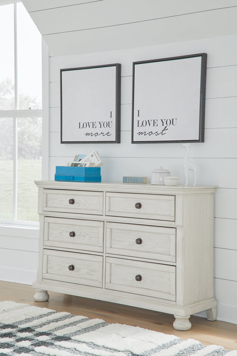Robbinsdale Dresser - DMV FurnitureDresser