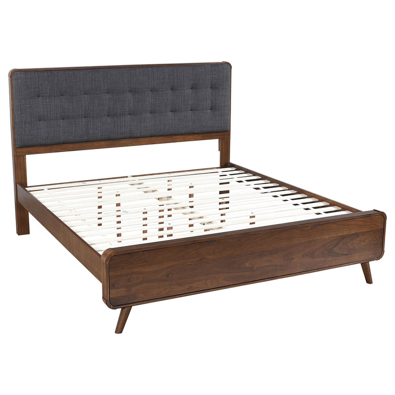 Robyn 4-piece Eastern King Bedroom Set Dark Walnut - 205131KE-S4