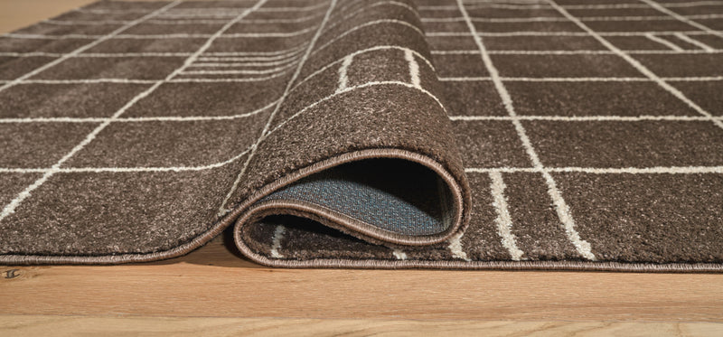 Rowbrook Brown/Tan Large Rug - R408781