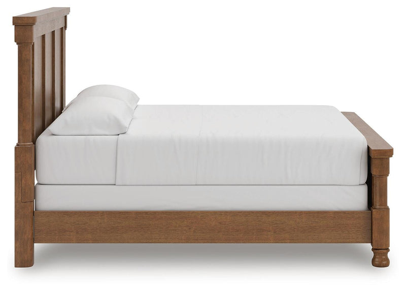 Rowlenstown California King Poster Bed with Dresser in Brown - PKG023765