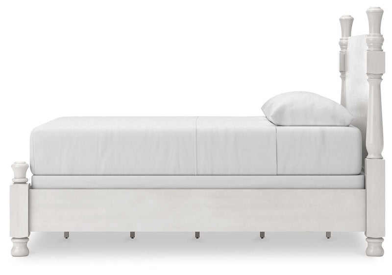 Rowlenstown Queen Poster Bed, Dresser and Chest in Antique White - PKG023871