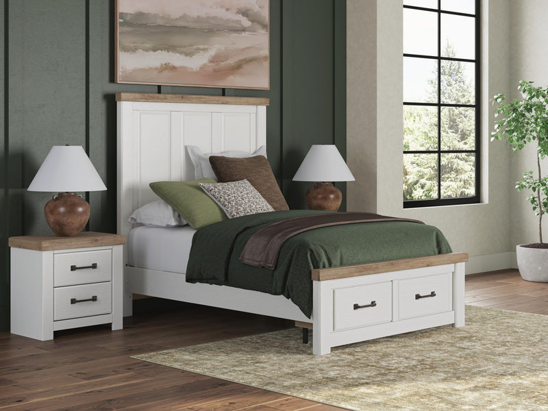 Savonport Full Panel Storage Bed, Dresser, Mirror and Chest in White/Brown - PKG025576