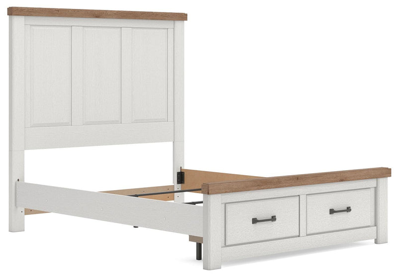 Savonport Queen Panel Storage Bed, Dresser, Mirror and Chest in White/Brown - PKG025584