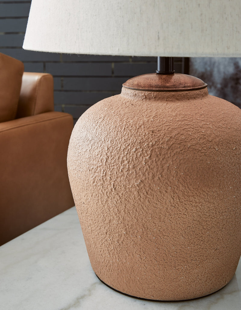 Scantor Rust Table Lamp - L207464