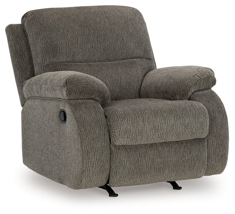 Scranto Recliner - DMV FurnitureRecliner