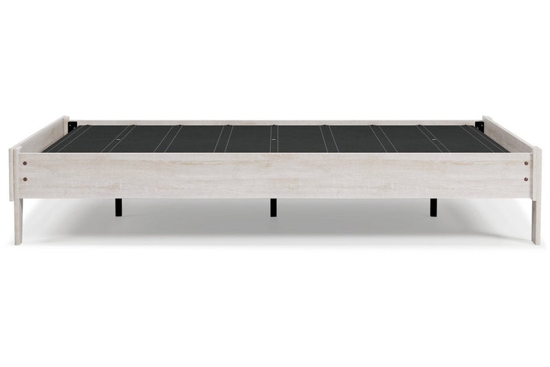 Shawburn Whitewash Queen Platform Bed - DMV FurnitureQueen Bed