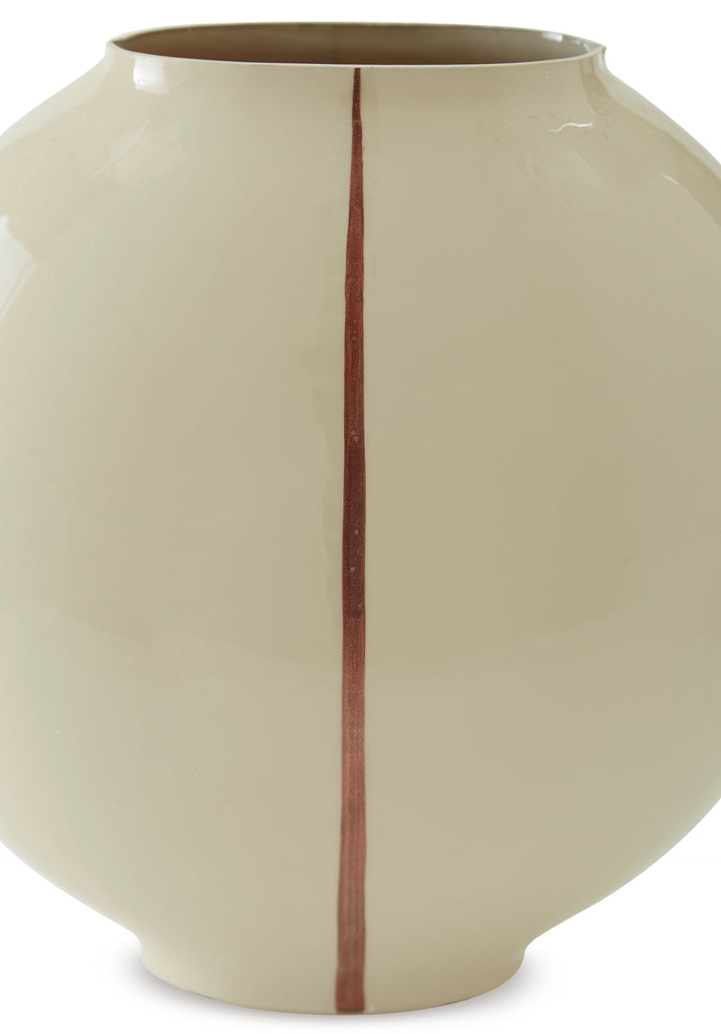 Sheabourne Cream Vase - A2000702