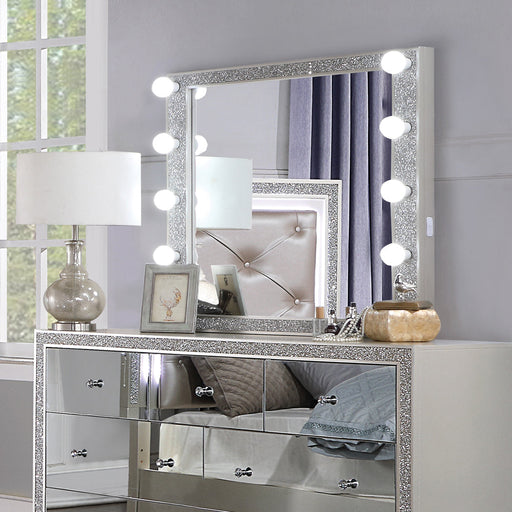 Sliverfluff Mirror W/Light - BD00245