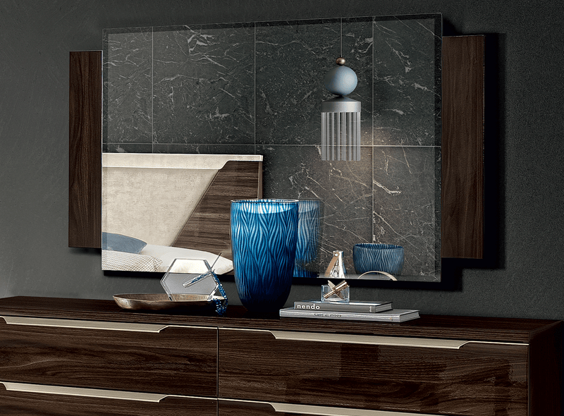 Smart mirror - i38124