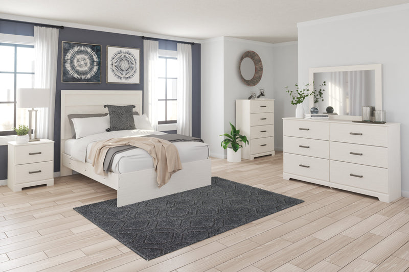 Stelsie White Full Panel Bed - DMV FurnitureFull Bed