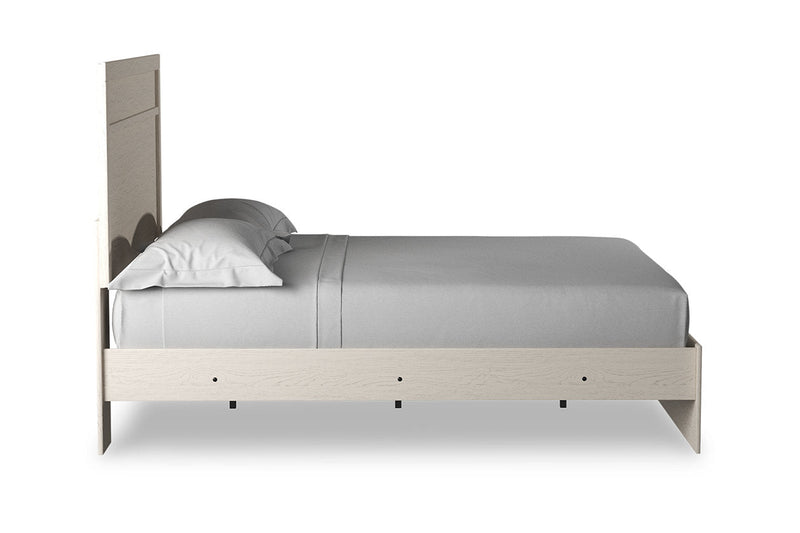 Stelsie White Queen Panel Bed - DMV FurnitureQueen Bed