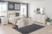Stelsie White Queen Panel Bed - DMV FurnitureQueen Bed