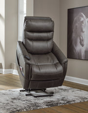 Strawbill Shadow Power Lift Recliner - 6390912