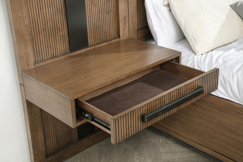 Terrace 5-piece Eastern King Panel Bedroom Set Ash Brown - 224900KE-S5P