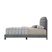 Tradilla Queen Bed - 26370Q