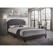 Tradilla Queen Bed - 26370Q