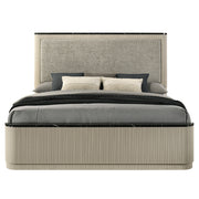 Travonte Eastern King Bed - BD04881EK