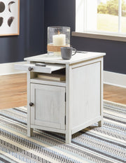 Treytown Chairside End Table - DMV FurnitureEnd Table Chair Side