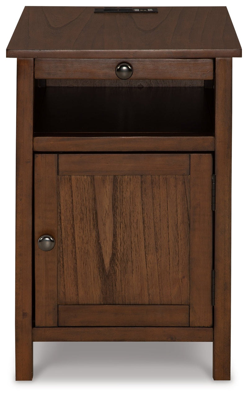 Treytown Chairside End Table - DMV FurnitureEnd Table Chair Side