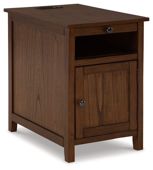Treytown Chairside End Table - DMV FurnitureEnd Table Chair Side