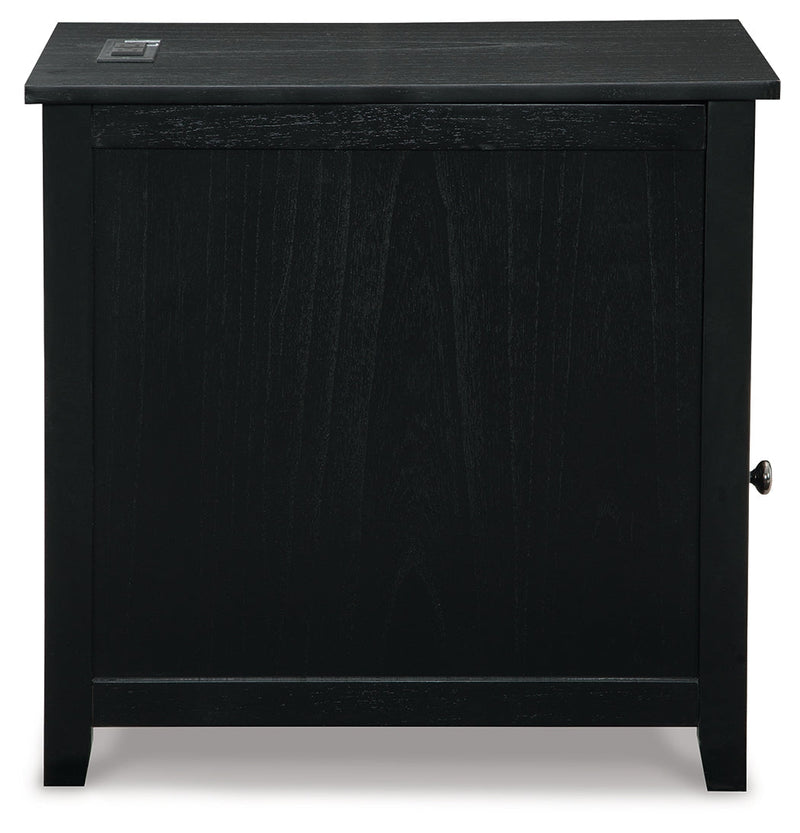 Treytown Chairside End Table - DMV FurnitureEnd Table Chair Side