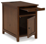 Treytown Chairside End Table - DMV FurnitureEnd Table Chair Side