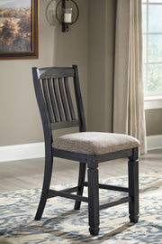 Tyler Creek Black/Grayish Brown Rectangular Dining Set - DMV FurnitureDining Room Set