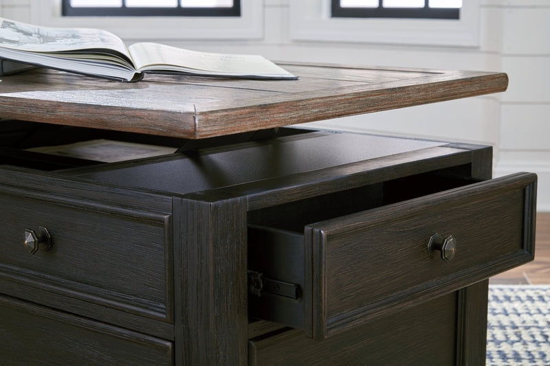 Tyler Creek Grayish Brown/Black Coffee Table with Lift Top - DMV FurnitureCoffee Table