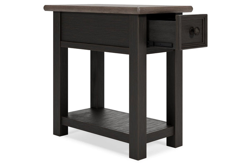 Tyler Creek Two - tone Chairside End Table - DMV FurnitureEnd Table Chair Side