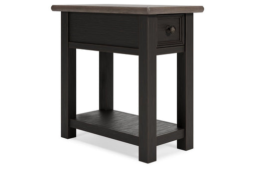 Tyler Creek Two - tone Chairside End Table - DMV FurnitureEnd Table Chair Side