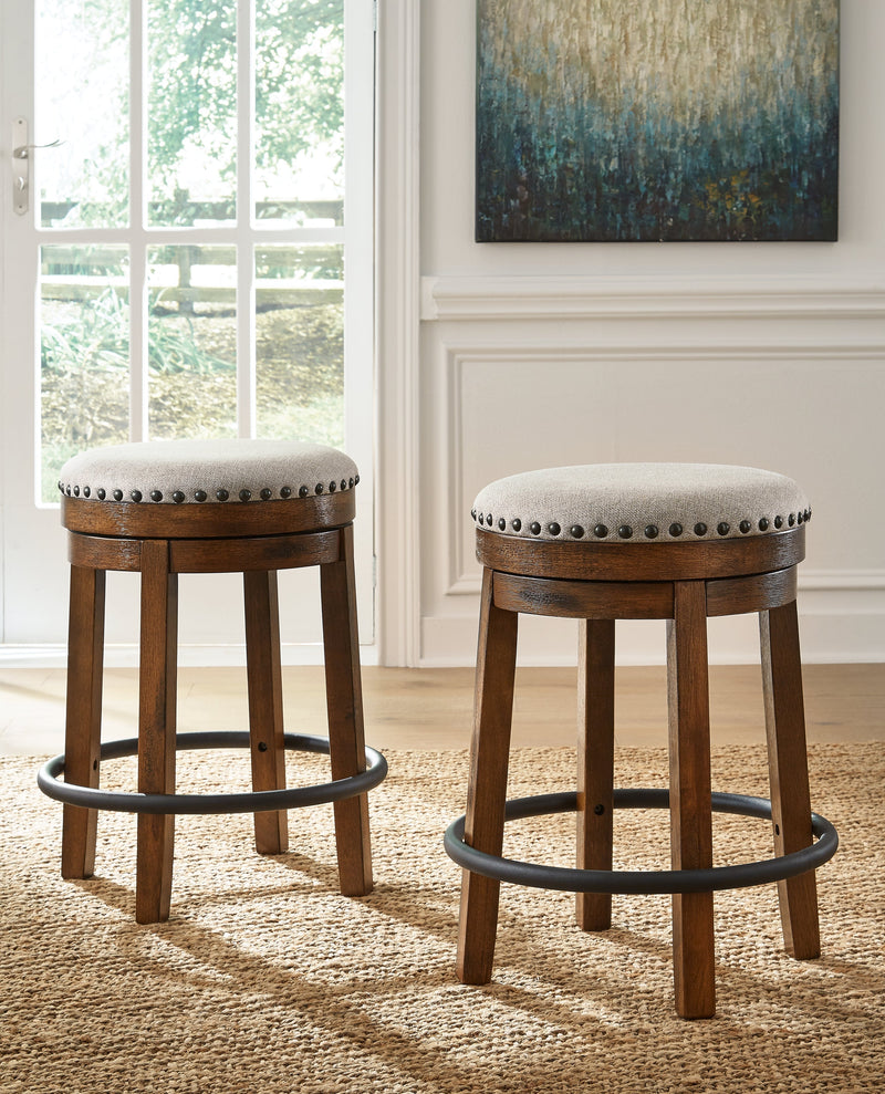 Valebeck Counter Height Stool - DMV FurnitureBarstool