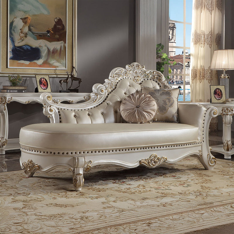 Vendome Chaise W/2 Pillows - BD01523