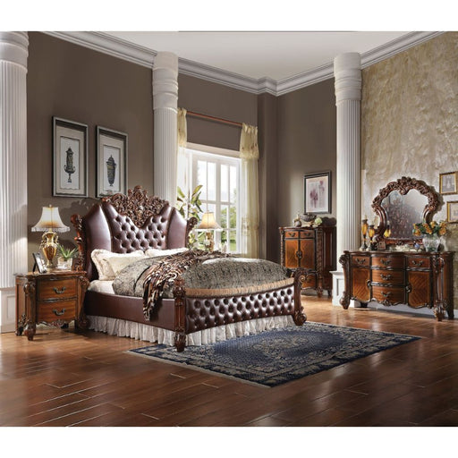 Vendome II Queen Bed - 28020Q