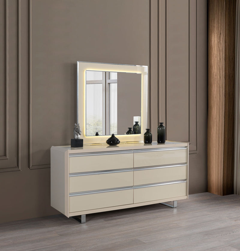 Viola Cream High Gloss Lacquer 4 pc Queen Bedroom Set - VIOLABEDROOM-4PCQ