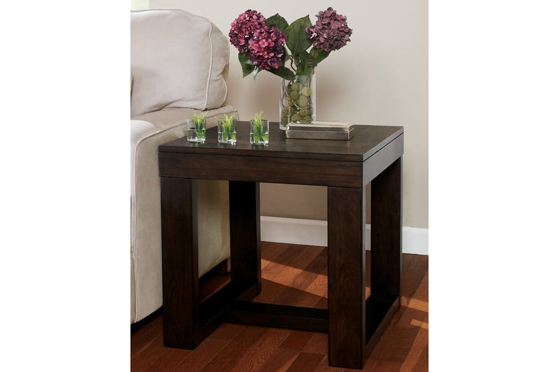 Watson Dark Brown End Table - DMV FurnitureEnd Table