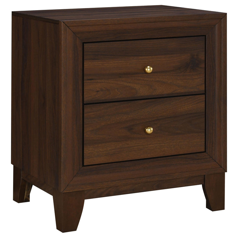 Welsley 5-piece Queen Bedroom Set Walnut - 223441Q-S5