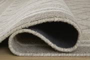 Wimney Gray Large Rug - R407281