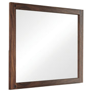 Winslow 4-piece Queen Bedroom Set Smokey Walnut - 223250Q-S4