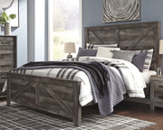 Wynnlow King Crossbuck Panel Bed with Mirrored Dresser, Chest and Nightstand in Gray - PKG005695