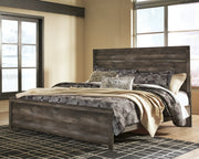 Wynnlow King Panel Bed with Mirrored Dresser, Chest and Nightstand in Gray - PKG005699