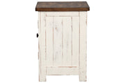 Wystfield White/Brown Chairside End Table - DMV FurnitureEnd Table Chair Side