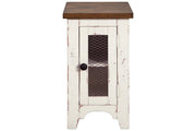 Wystfield White/Brown Chairside End Table - DMV FurnitureEnd Table Chair Side