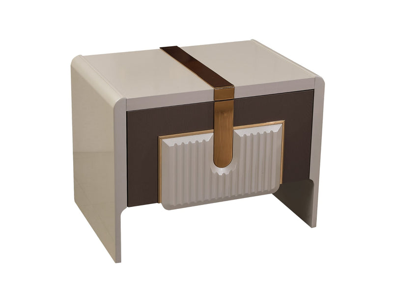 Zurich Bedroom (Bed With Headboard & Dresser With Mirror & Bench & Ottoman & 2 Nightstand) - Queen - 120-ZUR-QB-SET-2